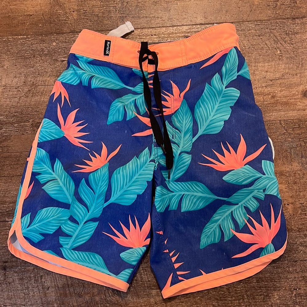 Hurley boys swim trunks size 6